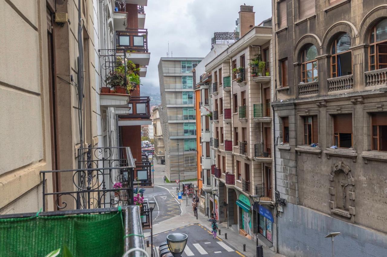 Inar Centrico Apartamento Junto Ayuntamiento & Ria Bilbao Exterior photo